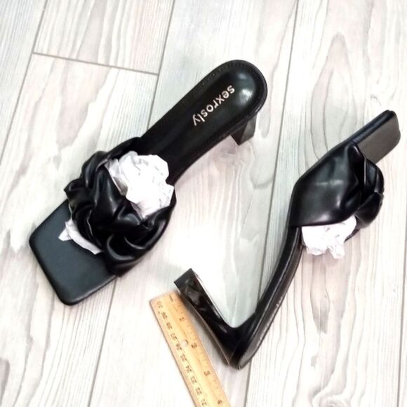 (63-3898) Sexrosly Heels Sz 41 (10.5) - Picture 3 of 8